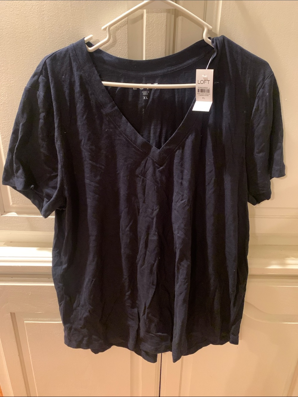 LOFT Navy V-Neck Short Sleeve Tee NWT xl